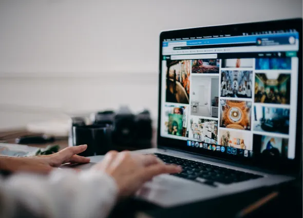 El mantenimiento de redes sociales garantiza una presencia activa y constante en Facebook e Instagram, fomentando la interacción y el engagement con la audiencia.